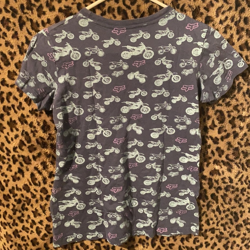 Fox Tee - Picture 2 of 2